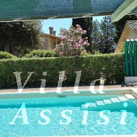 Villa Con Piscina Assisi Exterior foto